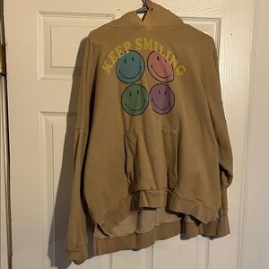 American Eagle Outfitters Tan Smiley Face Sweater
